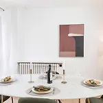 Apartmán Eiffel Tower - Premium For 6 With Lift