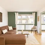 Eiffel Tower - Premium For 6 With Lift Apartment *