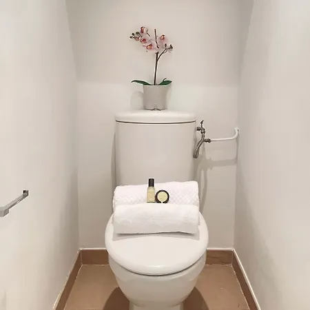 Appartement Welcoming Near Eiffel Tower Parijs