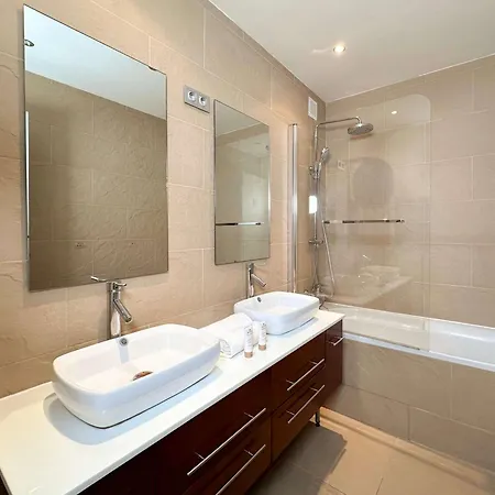 Welcoming Near Eiffel Tower Appartement