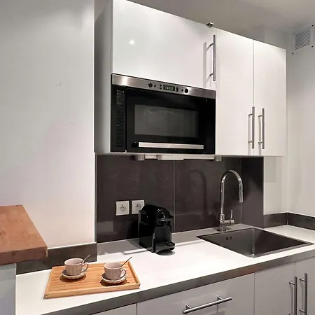 Eiffel Tower - Premium For 6 With Lift *