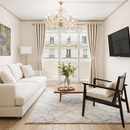 Eiffel Tower - Premium For 6 With Lift *